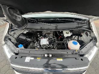 Volkswagen Crafter 30 2.0 TDI L3H3 Highline picture 7