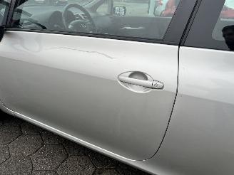 Toyota Auris 1.4-16V picture 7