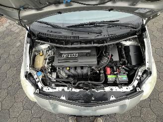 Toyota Auris 1.4-16V picture 7