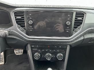 Volkswagen T-Roc 1.5 TSI Sport Business R AUTOMAAT PANO picture 22