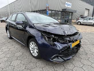 krockskadad bil auto Toyota Corolla Touring Sports Hybrid 140 Active 2024/6