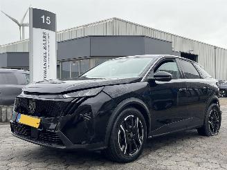 Avarii autoturisme Peugeot e-3008 Allure Avantage 210 73 kWh 2025/1