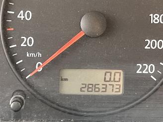 Volkswagen Transporter 2.5 TDI 340 MHD AUTOMAAT picture 18