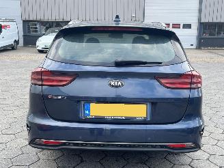 Kia Ceed 1.0 T-GDi DynamicLine picture 2
