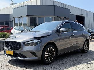 Schadeauto Mercedes B-klasse 250 e Star Edition AMG Line Plus 2025/1