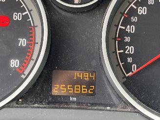 Opel Zafira 1.6 Temptation picture 18