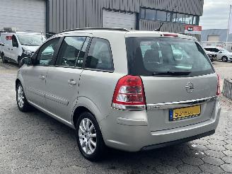 Opel Zafira 1.6 Temptation picture 6