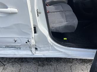 Peugeot Partner 120 1.6 e-HDI L1 Navteq picture 9