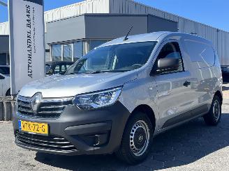 Vaurioauto  commercial vehicles Renault Express 1.5 dCi 95 Comfort 2023/1