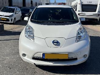 Nissan Leaf Tekna 24 kWh picture 2
