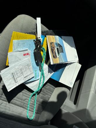 Volkswagen  2.0 Bulli 110KW California Roadsurfer picture 27