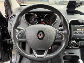 Renault Captur Automaat 1.3 TCe Initiale Paris picture 16