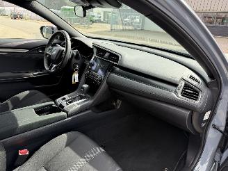 Honda Civic Autom 1.0 i-VTEC Elegance picture 16