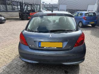 Peugeot 207 1.4 VTi Cool \'n Blue picture 6