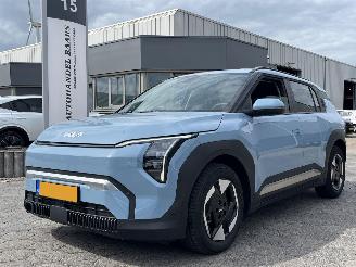 krockskadad bil auto Kia EV3 Plus 58.3 kWh 2025/7