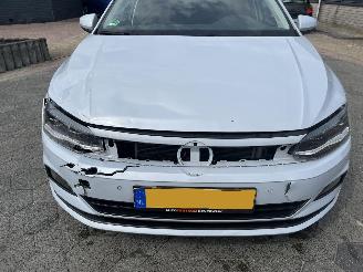 Volkswagen Polo 1.0 TSI AUTOMAAT Comfortline Business picture 9