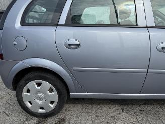Opel Meriva 1.6-16V Executive picture 4
