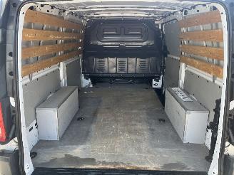 Mercedes Vito 111 CDI Lang Bestelauto van het Jaar editie picture 10