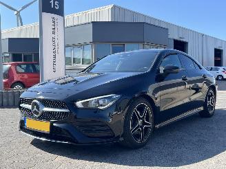 Voiture accidenté Mercedes Cla-klasse 200 AMG Line 163PK PANO AUTOMAAT 2023/6