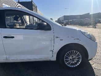 Hyundai I-20 1.2i Business Edition picture 9