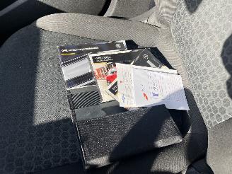 Opel Corsa 1.4 Edition picture 22