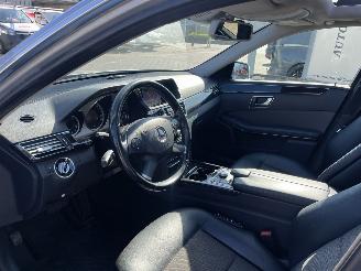 Mercedes E-klasse 300 CDI Avantgarde AUTOMAAT PANO picture 13