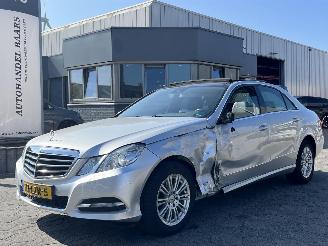 skadebil auto Mercedes E-klasse 300 CDI Avantgarde AUTOMAAT PANO 2010/7