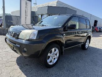skadebil auto Nissan X-Trail 2.0 Columbia Style 2wd 2007/3