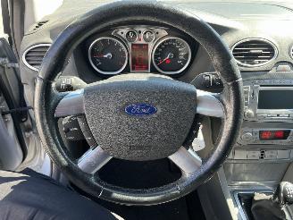 Ford Focus 1.8 Limited picture 15
