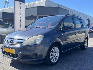 damaged passenger cars Opel Zafira 1.6 Business 2007/1