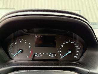 Ford Fiesta 1.0 EcoBoost Hybrid Titanium picture 18