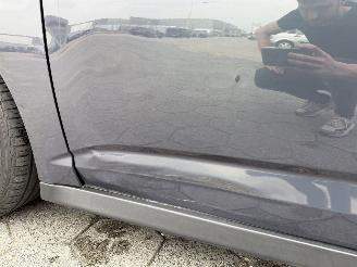 Ford C-Max 1.0 Titanium picture 9