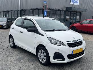 Peugeot 108 1.0 e-VTi Access picture 3