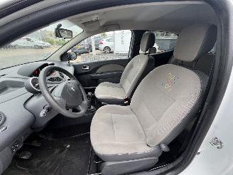 Renault Twingo 1.2-16V Collection picture 10