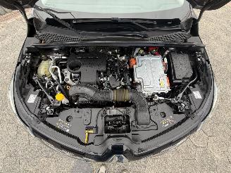 Renault Captur 1.6 E-Tech Hybrid 145 Intens picture 8