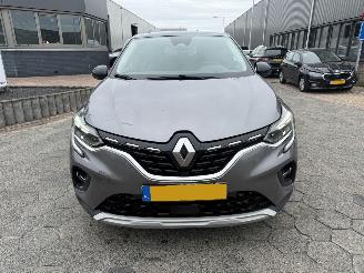 Renault Captur 1.6 E-Tech Hybrid 145 Intens picture 2