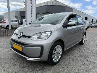 Vaurioauto  passenger cars Volkswagen Up! 1.0 BMT move up! 2018/11