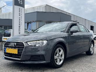krockskadad bil auto Audi A3 Sportback 30 TFSI Pro Line AUTOMAAT 2019/7