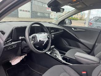 Kia Niro 1.6 GDi Hybrid ComfortLine picture 13
