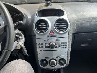 Opel Corsa 1.2-16V Anniversary Edition picture 16