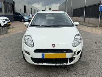 Fiat Punto 0.9 TwinAir Street picture 2
