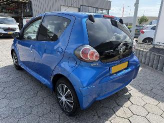 Toyota Aygo 1.0-12V Dynamic Navigator picture 6