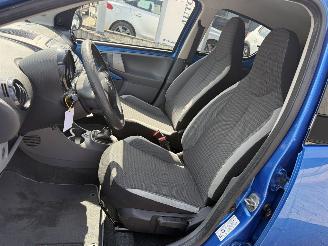 Toyota Aygo 1.0-12V Dynamic Navigator picture 11