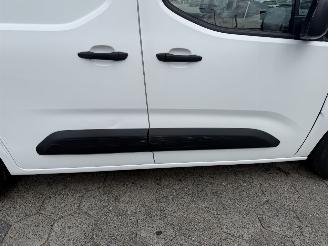 Peugeot Partner 1.5 BlueHDI Premium picture 12
