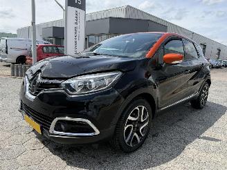 Voiture accidenté Renault Captur 0.9 TCe Dynamique 2014/5