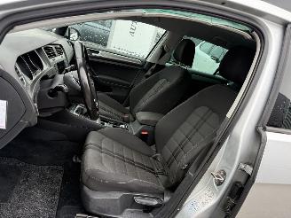 Volkswagen Golf 1.0 TSI Comfortline picture 10