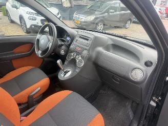 Fiat Panda 1.2 AUTOM PANO picture 12