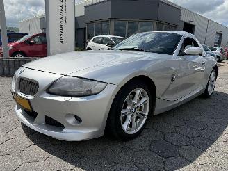 krockskadad bil auto BMW Z4 Roadster 3.0i S 2004/6