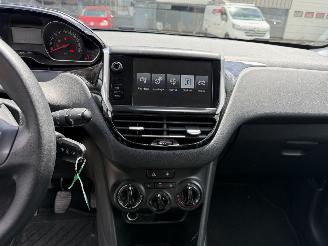 Peugeot 208 1.0 PureTech Access picture 19