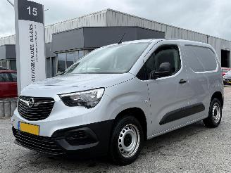 uszkodzony samochody ciężarowe Opel Combo 1.5D L1H1 Edition 2020/9